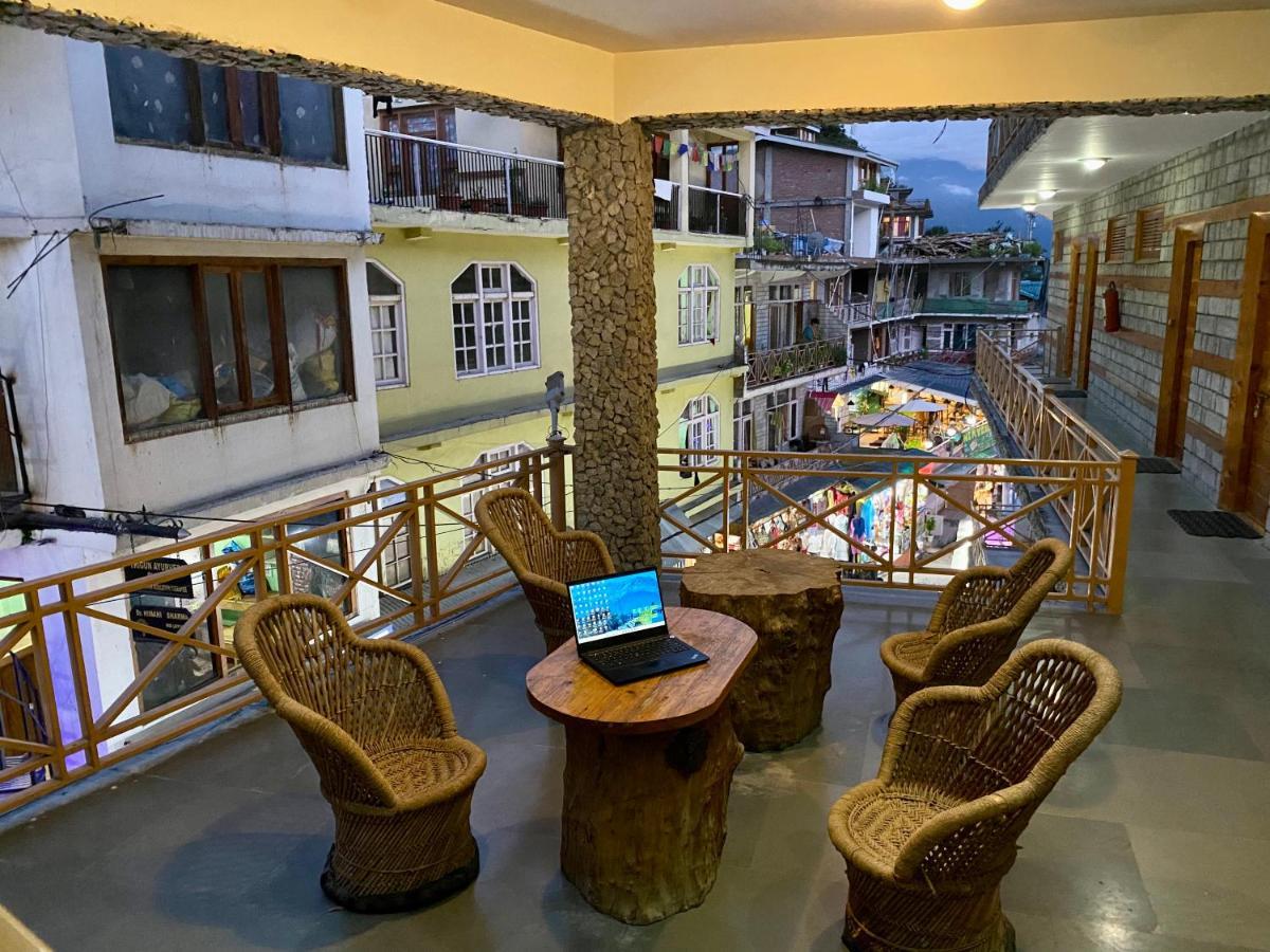 Hotel Valley Of Gods Манали Экстерьер фото