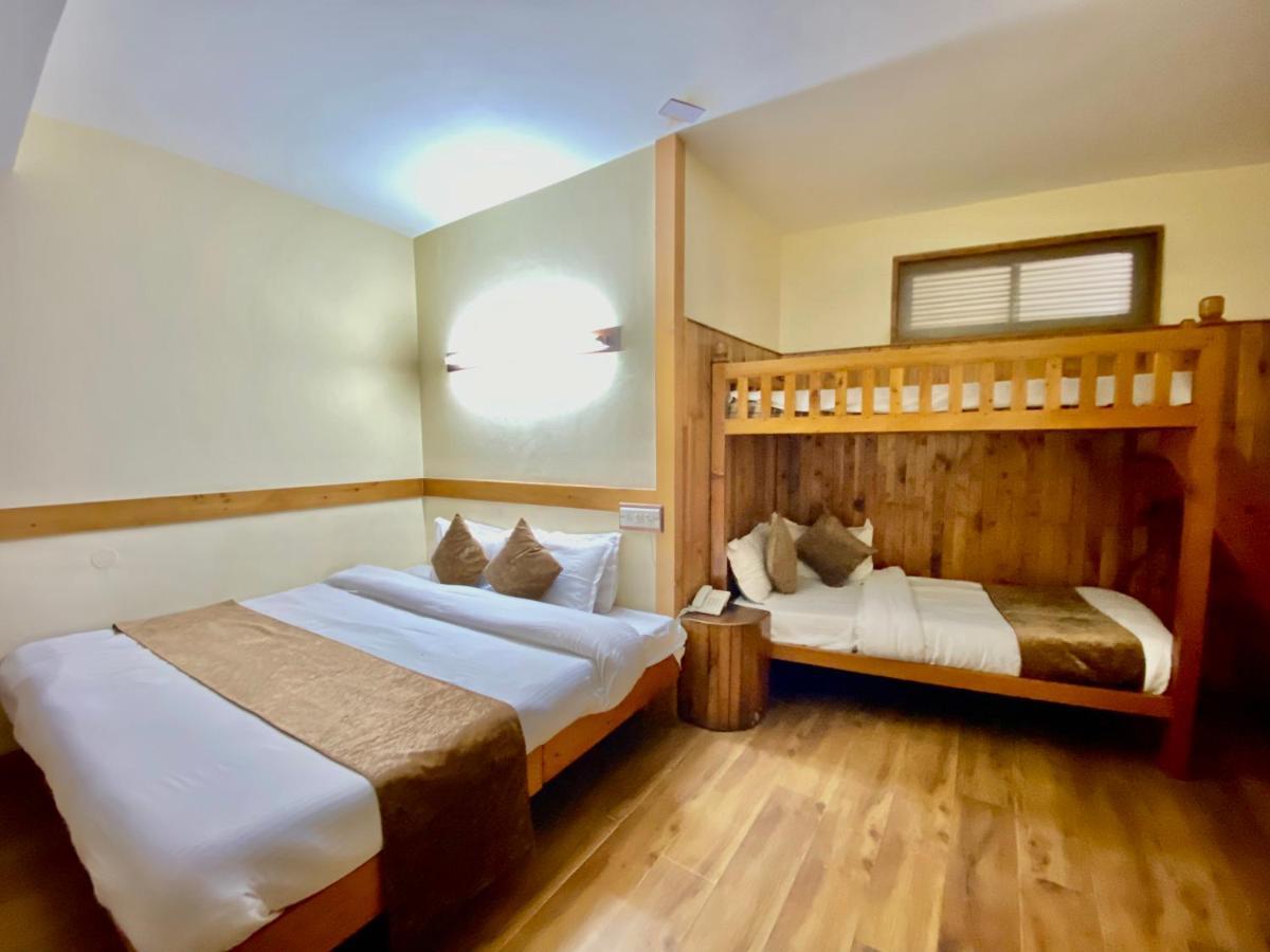 Hotel Valley Of Gods Манали Экстерьер фото
